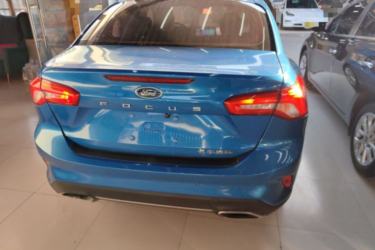 Used Ford Focus 2021 Sedan 1.5L Automatic Sharp Edition