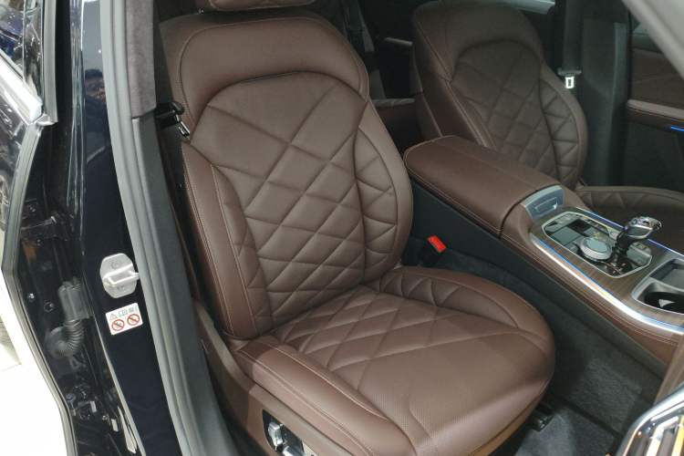 Used BMW X5 2022 Restyled xDrive 40Li M Sport Package