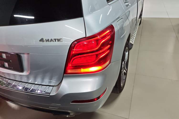 Used Mercedes-Benz GLK-Class 2015 GLK 300 4MATIC Fashion Edition Ultimate Version