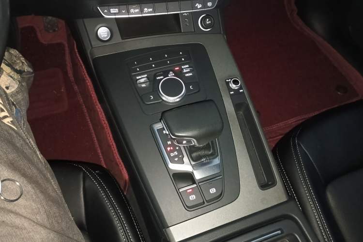 Used Audi Q5L 2018 40 TFSI Prestige Edition China V