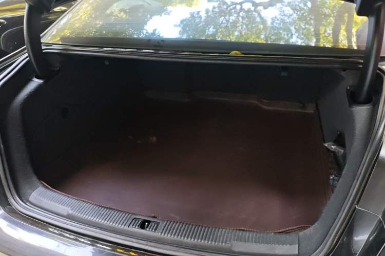 Used Audi A6L 2018 30th Anniversary Edition 30 FSI Style Model
