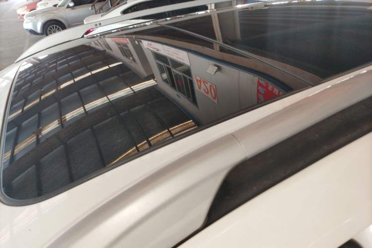 Used Nissan X-Trail 2015 2.0L CVT Comfort MAX Edition 2WD
