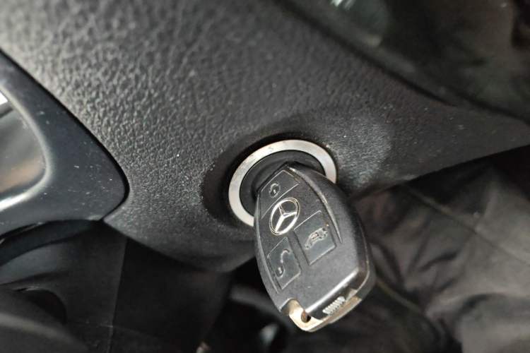 Used Mercedes-Benz Vito 2020 2.0T Elite Version 7 Seats