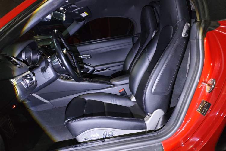 Used Porsche 718 2016 Boxster 2.0T
