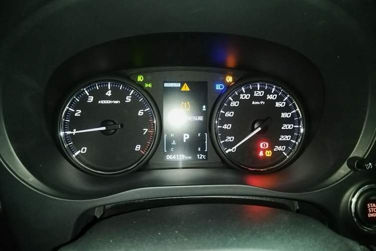 Used Mitsubishi Outlander 2020 2.4L 4x4 Zhi Xiang Edition 7-Seater
