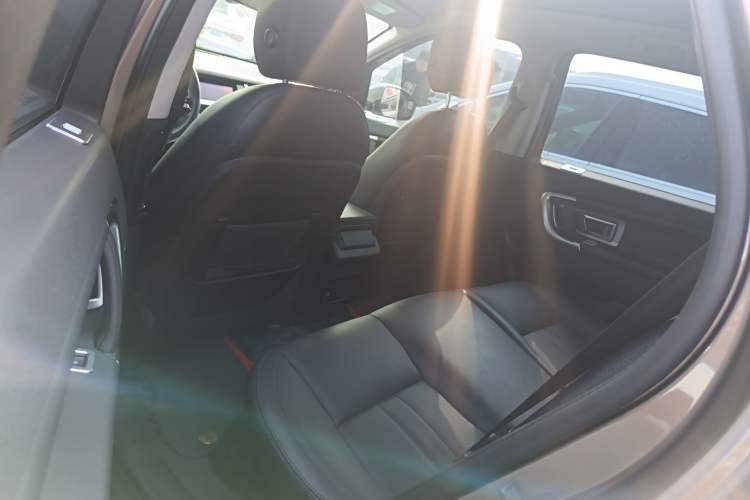 Used Land Rover Discovery Sport 2017 2.0T SE