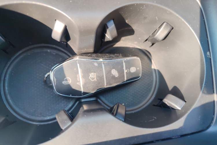 Used BYD Qin PLUS 2024 HONOR Edition DM-i 55KM Leading Model
