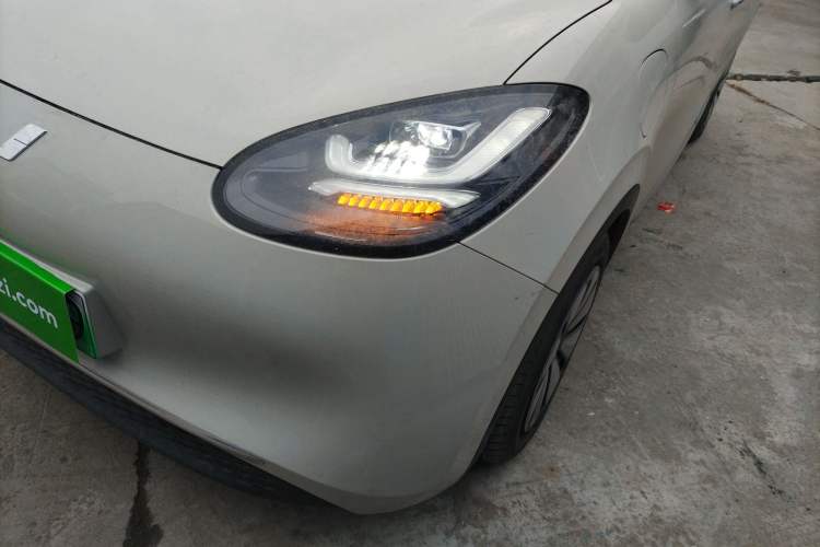 TDK.VehicleDetails.img