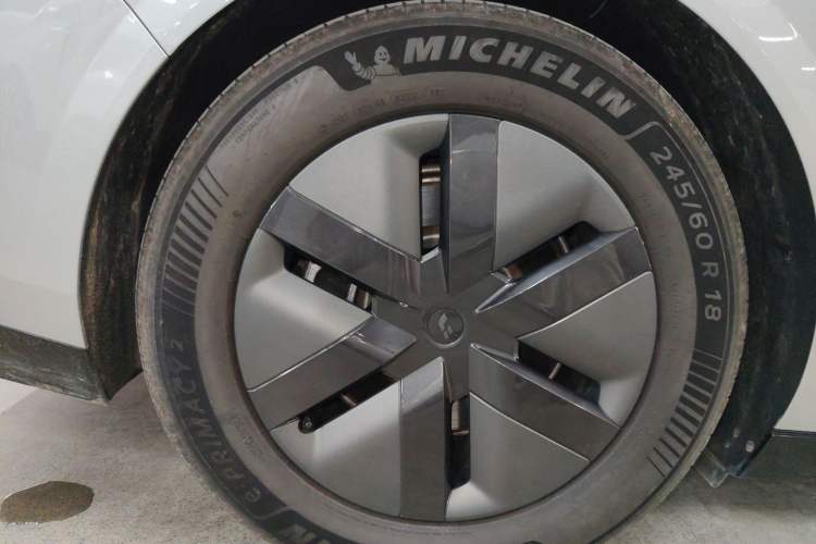 Used Li Auto MEGA 2024 Ultra Model