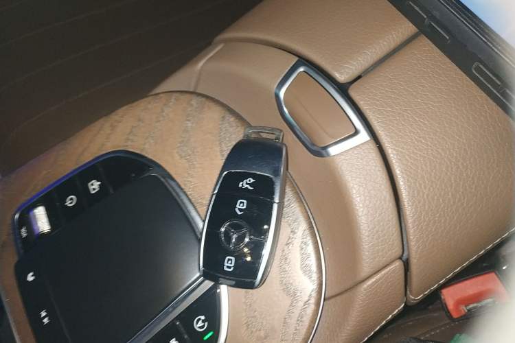 Used Mercedes-Benz E-Class 2021 Restyled E 300 L Luxury Edition