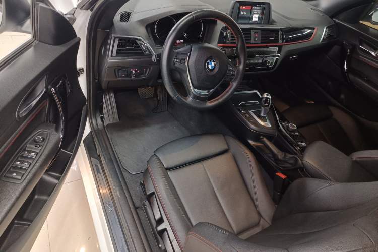 Used BMW 2 Series 2018 220i Convertible Coupe Sports Design Package