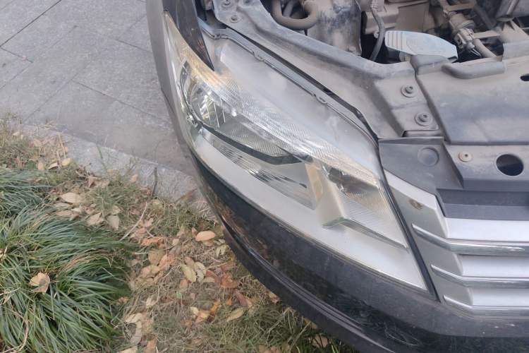 Used Volkswagen Santana 2015 1.6L Automatic Fashion Edition