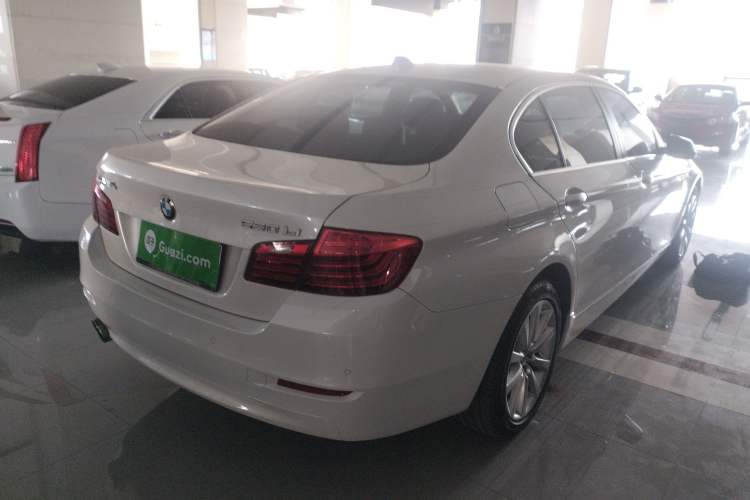 Used BMW 5 Series 2014 530Li Leading Model