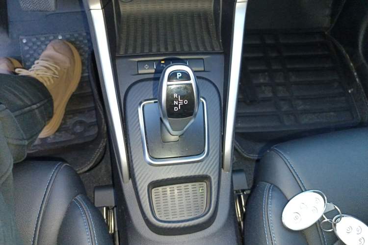 Used BYD Yuan New Energy 2019 EV360 Smart Connect Leading Model