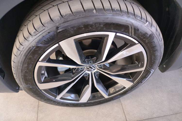 Used Volkswagen Talagon 2022 530TSI Four-Wheel Drive Flagship Shengjing Edition Pro 7-Seater
