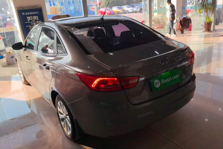 Used Ford Escort 2015 1.5L Automatic Fashion Model