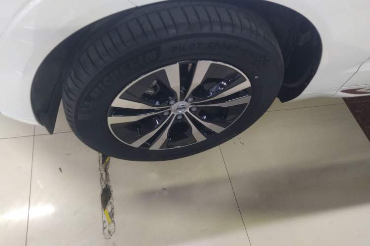 Used Volvo XC60 2022 B5 4x4 Zhiyi Luxury Edition
