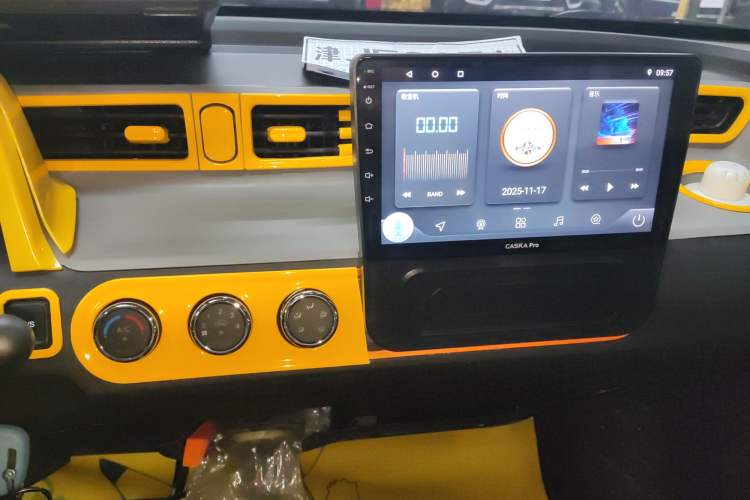 Used Wuling Hongguang MINIEV 2022 Easy Version Lithium Iron Phosphate
