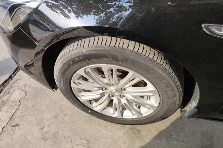 Used Buick LaCrosse 2018 20T Luxury Model