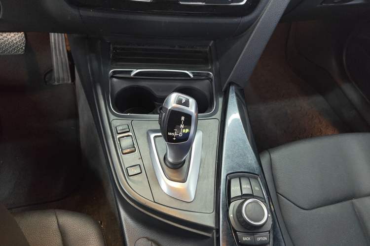 Used BMW 3 Series 2017 320Li Fashion Model