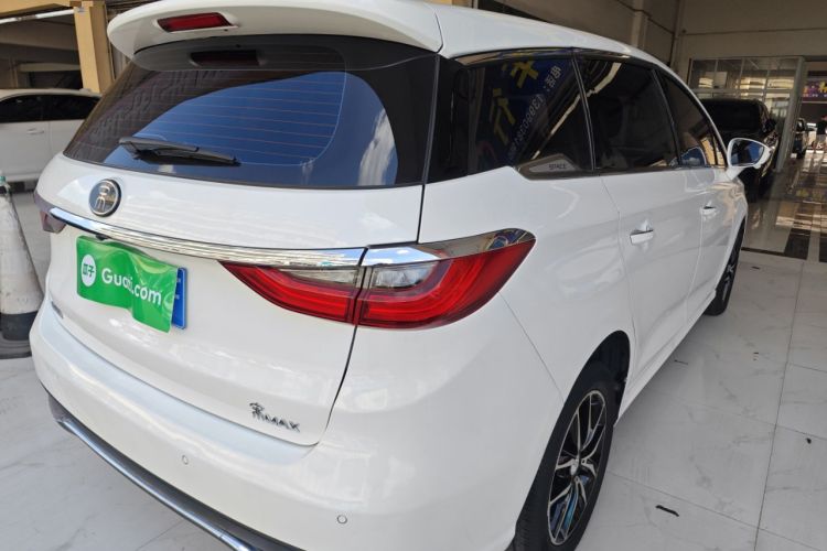 Used BYD Song MAX 2018 1.5T Automatic Smart Connect Luxury 6-Seater
