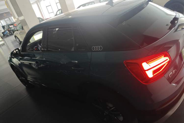Used Audi Q2L 2018 35 TFSI Launch Exclusive Edition China VI
