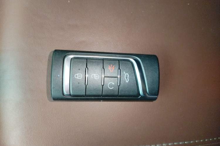 Used GAC Trumpchi GS7 2019 390T Two-Wheel Drive Luxury Smart Connectivity Version
