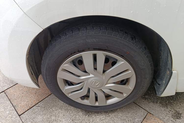 Used Honda Fit 2016 1.5L LXS CVT Comfort Sunroof Version
