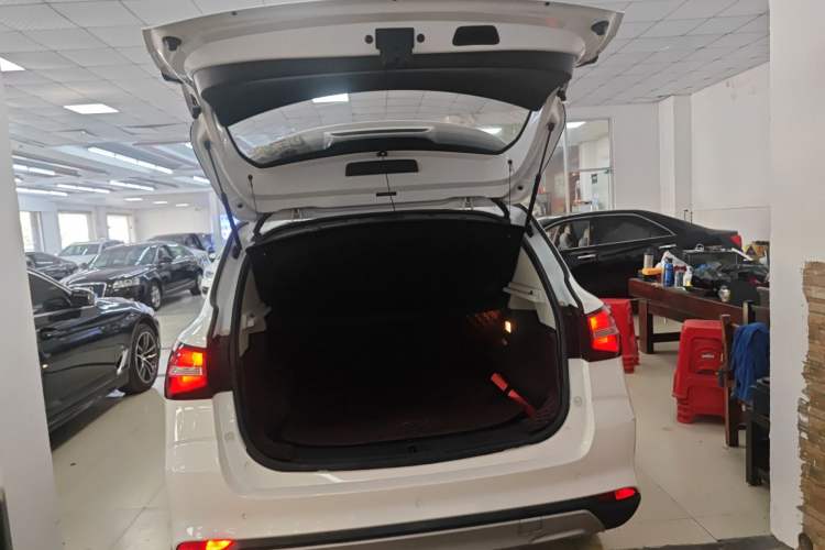 Used Roewe RX3 2020 1.6L CVT 4G Connected Ultra-Fun Elite Edition
