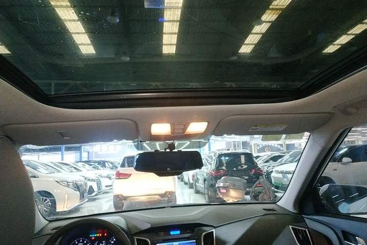 Used Hyundai ix25 2015 1.6L Automatic Two-Wheel Drive Smart GLS Trim
