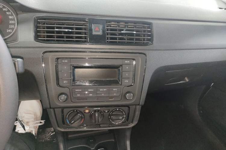 Used Volkswagen Santana 2021 1.5L Automatic Fashion Edition
