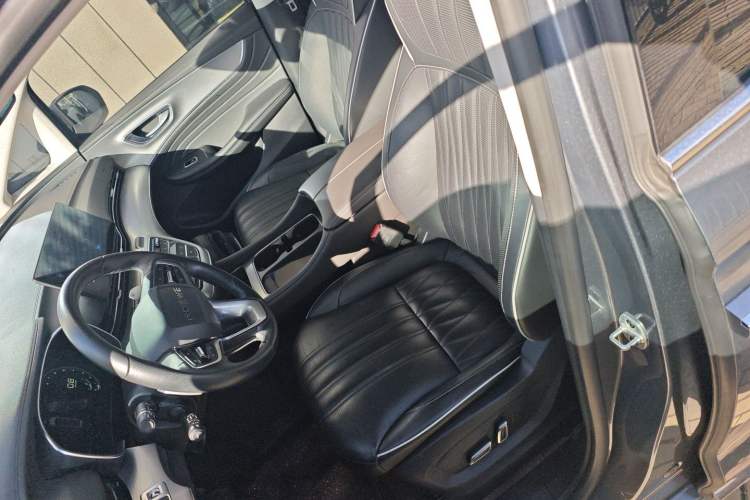 Used Roewe iMAX8 2021 400TGI Supreme Series Prestige Edition
