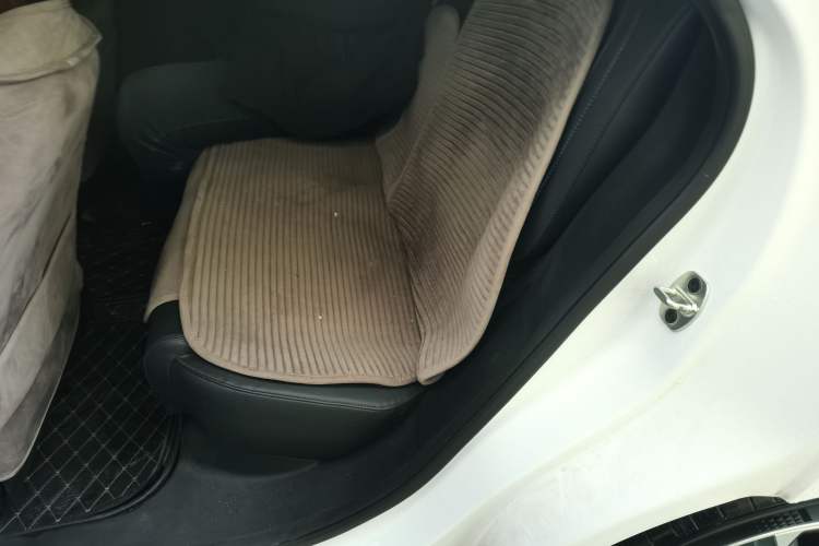 Used MG 4 EV 2023 415 km Range Sea-Faring Champion Edition
