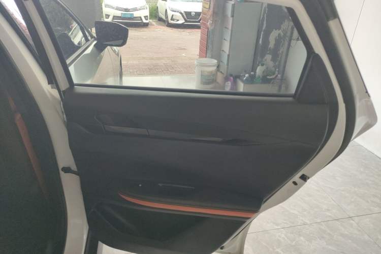 Used Changan UNI-V 2022 1.5T Prestige Version
