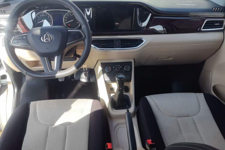 Used Kuayue Kuayue Xing V5 2021 1.5L Fortune-Attracting Edition Comfort Model JL473QH
