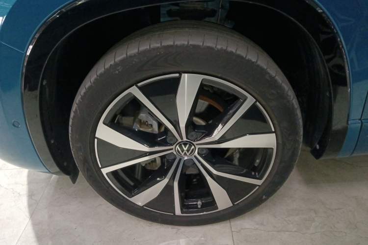 Used Volkswagen Tayron 2023 380TSI Four-Wheel Drive R-Line Pro Smart Edition
