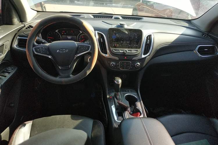 Used Chevrolet Equinox 2018 Redline 550T Automatic All-Wheel-Drive Trailblazer RS Edition
