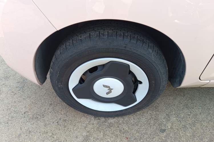 Used Wuling Hongguang MINIEV 2022 Macaron Fashion Model Lithium Iron Phosphate