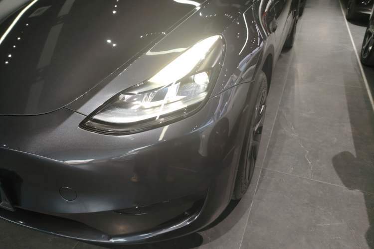 Used Tesla Model Y 2024 Rear-Wheel-Drive Version