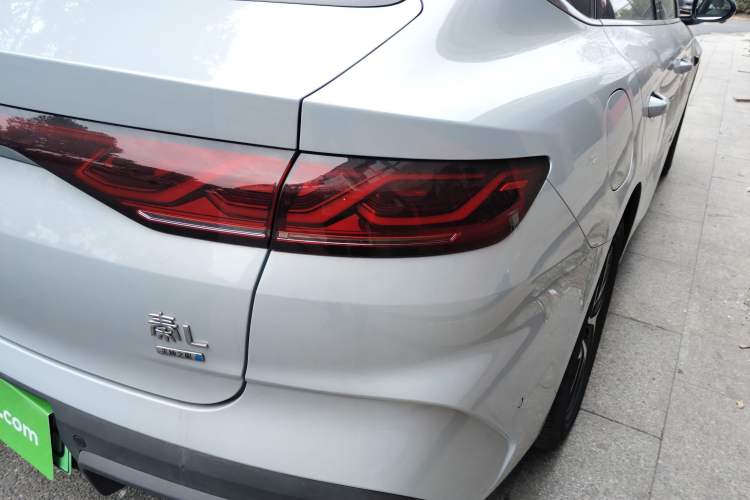 Used BYD Qin L 2025 DM-i Smart Drive 120KM Superior Model