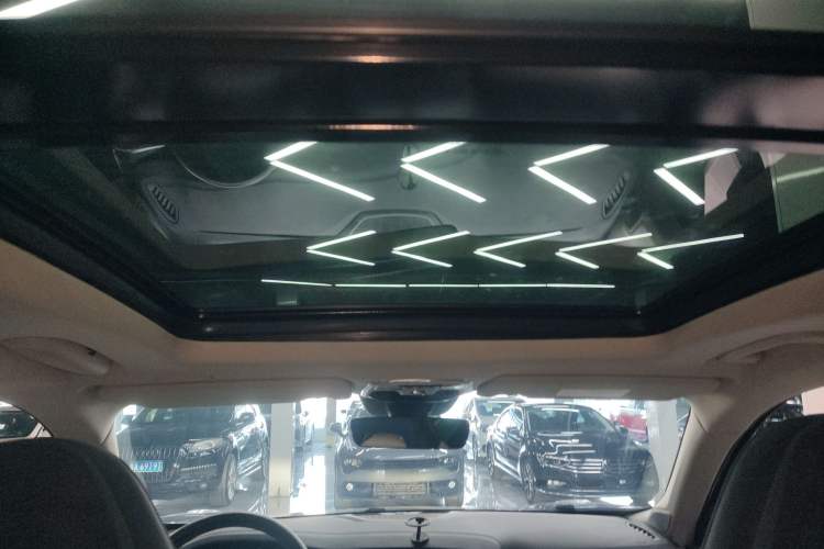 Used Lynk & Co 01 2017 2.0T Two-Wheel Drive Zhaopu Version
