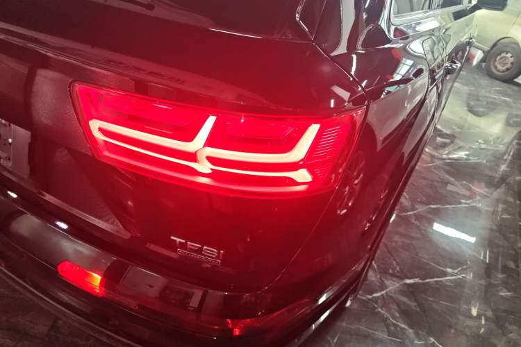 Used Audi Q7 2016 3.0 TFSI parallel import