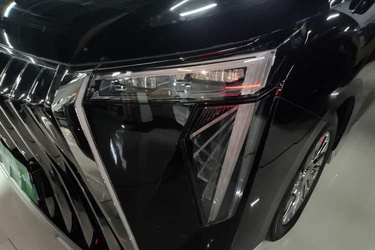 Used GAC Trumpchi M8 2025 Zongshi Series Super Hybrid Edition