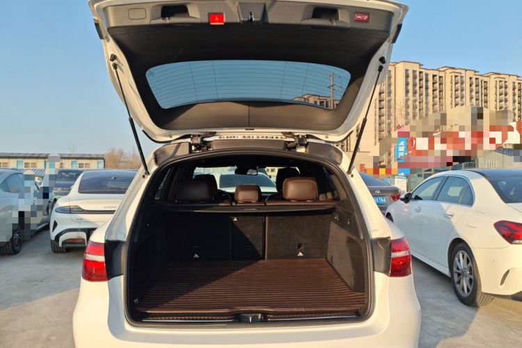 Used Mercedes-Benz GLC 2018 GLC 300 4MATIC Sport Edition
