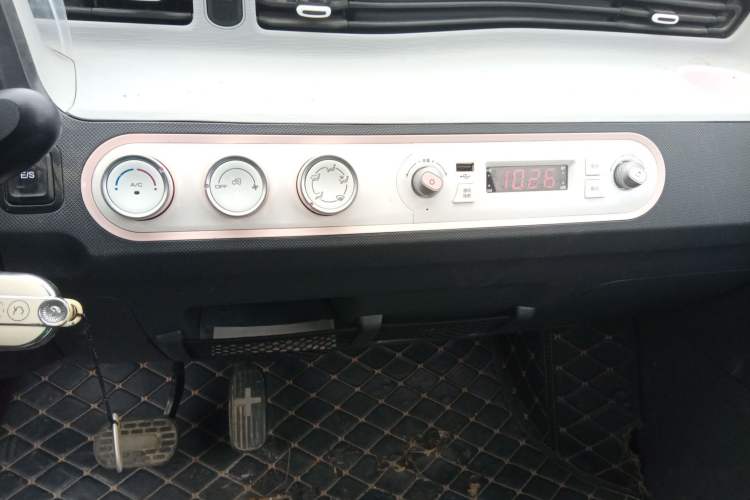 Used Wuling Hongguang MINIEV 2022 Macaron Premium Model – Lithium Ternary Battery