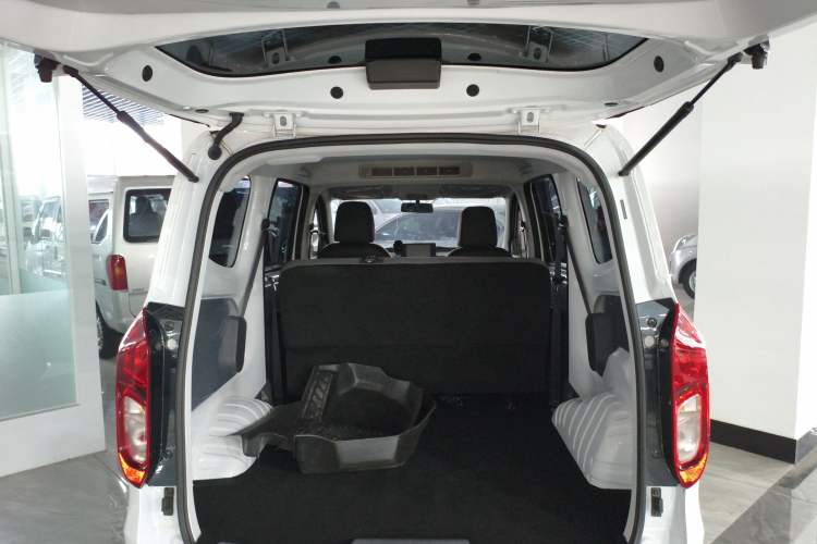 Used Wuling Hongguang New Energy 2024 All-Electric Model 300KM Standard Version