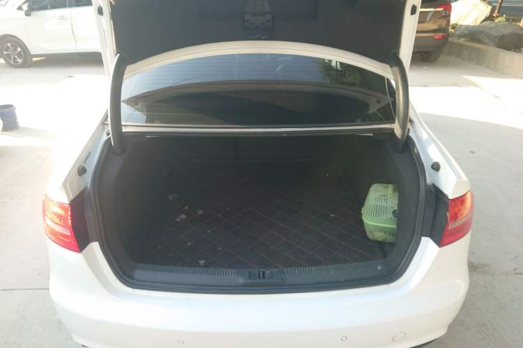 Used Audi A4L 2015 35 TFSI Automatic Standard Model
