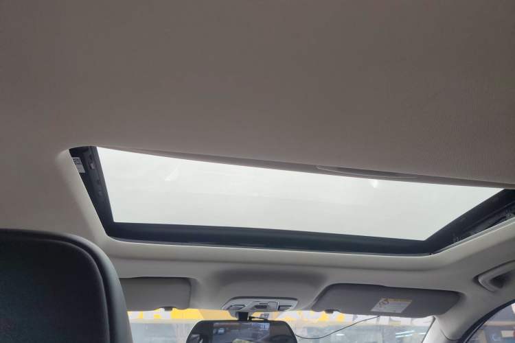 Used Geely Auto Coolray 2020 Facelift 240T DCT Hunter
