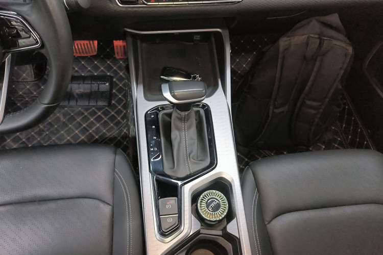 Used Geely Auto Emgrand 2022 4th Generation 1.5L CVT Luxury Model
