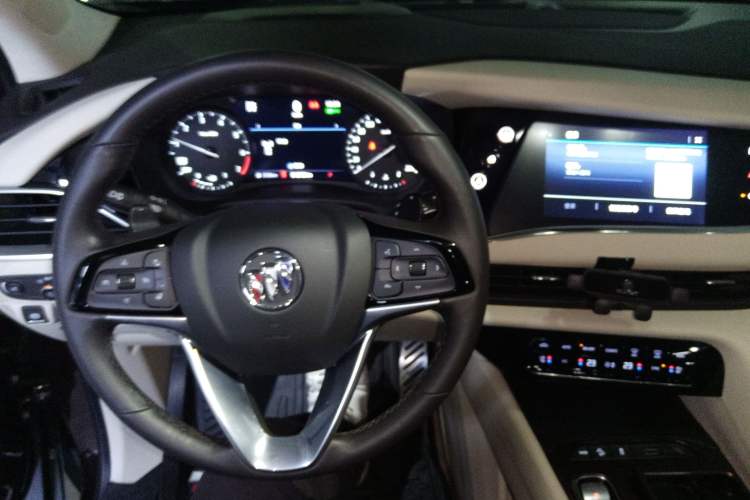 Used Buick Enclave 2022 652T 4x4 Avenir 6-Seater
